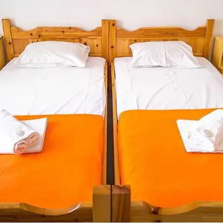 Alafuzos Hotel 4*